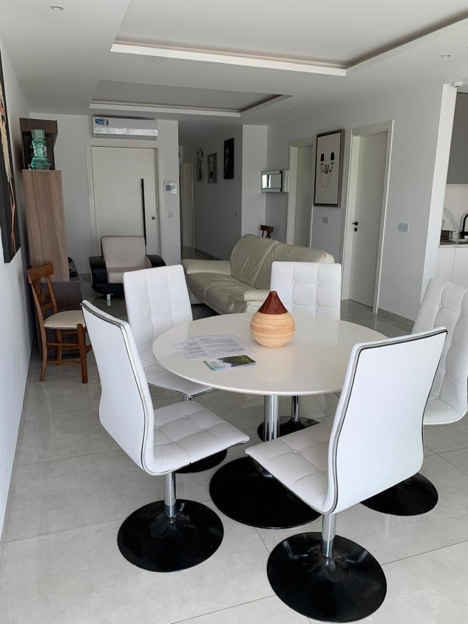 Apartamento Deluxe Santa Filomena Mindelo Buitenkant foto